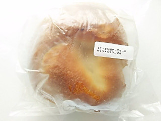 「KARIN BAGEL きな粉チーズケーキ（キャラメルクランブル）ベーグル 袋1個」のクチコミ画像 by いちごみるうさん