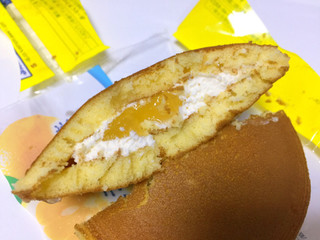 「モンテール 小さな洋菓子店 瀬戸内レモンのふんわりケーキ 袋1個」のクチコミ画像 by gggさん