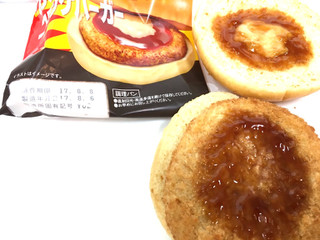 「ヤマザキ お好み焼き風味のコロッケバーガー 袋1個」のクチコミ画像 by レビュアーさん