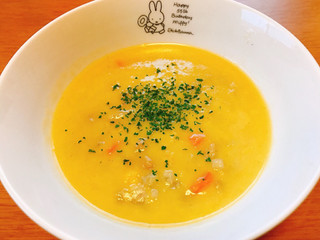 「フジッコ 朝のたべるスープ コーンチャウダー 袋200g」のクチコミ画像 by 野良猫876さん