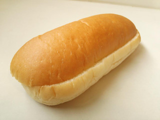 「第一パン 沖縄県産紅芋＆ホイップ コッペパン 袋1個」のクチコミ画像 by はるるそらさん