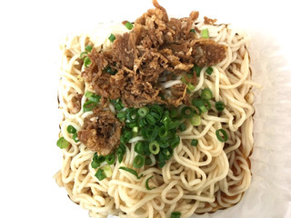 「岡井食産 ぶっかけ肉うどん」のクチコミ画像 by レビュアーさん