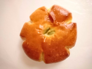 「箱根ベーカリー かぼちゃクリームパン」のクチコミ画像 by いちごみるうさん