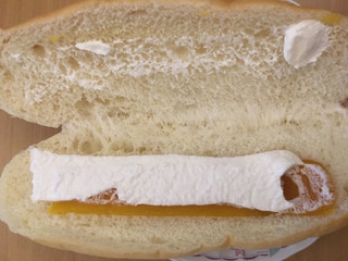 「第一パン コッペパン パンプキン＆ホイップ 袋1個」のクチコミ画像 by レビュアーさん
