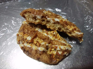 「ヤマザキ メープルクッキーナッツ 袋1個」のクチコミ画像 by しろねこエリーさん