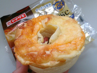 「ヤマザキ チーズリングパン 袋1個」のクチコミ画像 by レビュアーさん