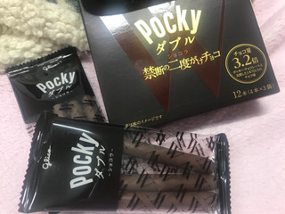 「江崎グリコ ポッキーダブル ショコラ 箱4本×3袋」のクチコミ画像 by SweetSilさん