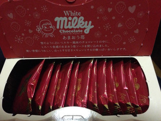 「不二家 ホワイトミルキーチョコレート あまおう苺 箱60g」のクチコミ画像 by めーぐーさん