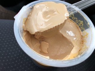 「トーラク 豆乳キャラメルプリン カップ90g」のクチコミ画像 by あんめろんさん