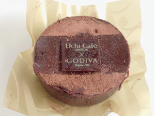 「ローソン Uchi Cafe’ SWEETS×GODIVA 濃厚ショコラケーキ」のクチコミ画像 by まよたん さん