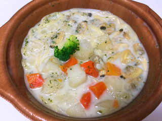 「セブン-イレブン スープで食べる！クラムチャウダーパスタ」のクチコミ画像 by gggさん