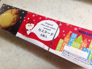 「HIROTA シュークリーム カスタード 箱4個」のクチコミ画像 by green_appleさん