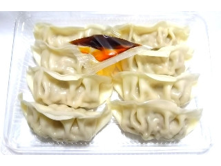 ホソヤ 昭和生まれの贅沢餃子