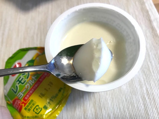 「コープ レモンヨーグルト カップ6個」のクチコミ画像 by やにゃさん