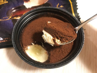 「森永製菓 スプーンで食べる生チョコアイス 袋100ml」のクチコミ画像 by やにゃさん