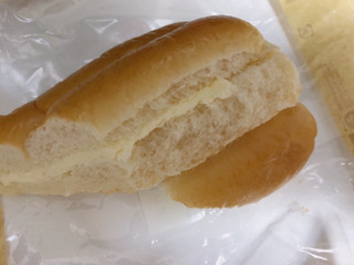 「セブン-イレブン 牛乳パン」のクチコミ画像 by gggさん