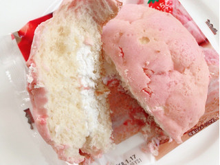 「ローソン いちごのメロンパン いちごクリーム＆ホイップ」のクチコミ画像 by まよたん さん