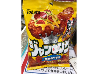 「東ハト ジャンキング フライドチキンピザ味 袋40g」のクチコミ画像 by なみぴこさん