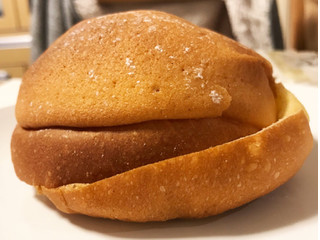 「ヤマザキ たっぷりホイップのブールパン 袋1個」のクチコミ画像 by やにゃさん