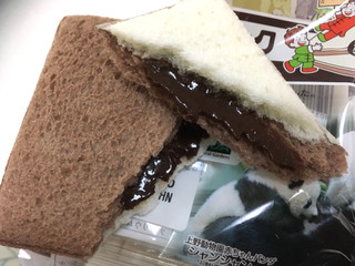 「ヤマザキ ランチパック ミルクチョコレート 袋2個」のクチコミ画像 by カルーアさん