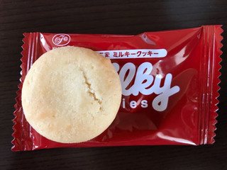 「不二家 ミルキークッキー 袋11枚」のクチコミ画像 by chie01さん