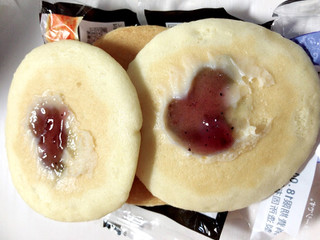 「フジパン ホットケーキ ブルーベリー＆チーズ 袋2個」のクチコミ画像 by はなっコさん