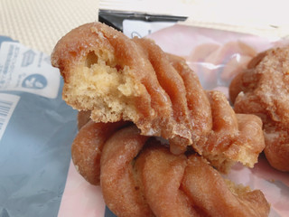 「ファミリーマート メープルケーキドーナツ」のクチコミ画像 by gggさん