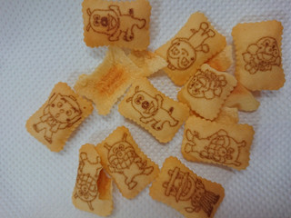「バンダイ それいけ！アンパンマン ぷくじゃが やさしいしお味 袋11g×4」のクチコミ画像 by SANAさん