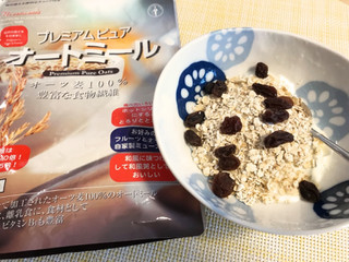 「日本食品製造 プレミアムピュア オートミール 袋300g」のクチコミ画像 by やにゃさん