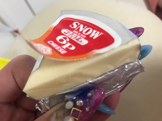 「雪印メグミルク 6Pチーズ コクとうまみ 箱18g×6」のクチコミ画像 by SweetSilさん