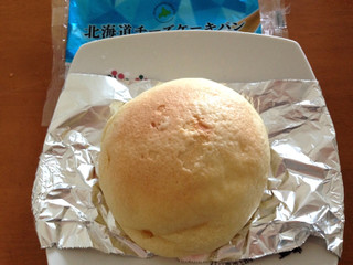 「神戸屋 北海道チーズケーキパン 袋1個」のクチコミ画像 by ぷりん姫さん