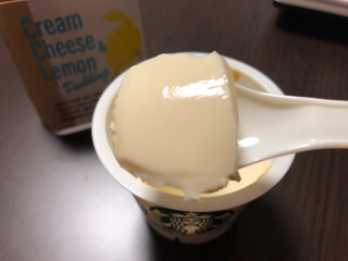 「スターバックス クリームチーズ＆レモンプリン」のクチコミ画像 by ちいぼうさん