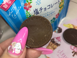 「ミニストップ 塩チョコレート」のクチコミ画像 by SweetSilさん