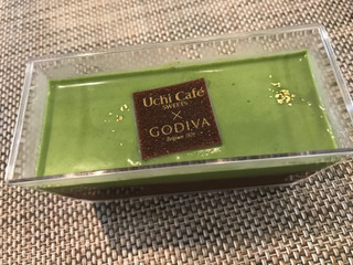 「ローソン Uchi Cafe’ SWEETS × GODIVA エトワールドゥショコラ」のクチコミ画像 by chie01さん