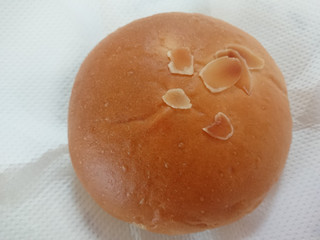 「セブンプレミアム ダブルクリームパン 袋1個」のクチコミ画像 by SANAさん