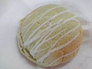 「ヤマザキ メロン風味豊かなメロンパン 袋1個」のクチコミ画像 by SANAさん