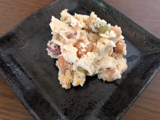 「イチビキ 4種のお豆とおからのポテトサラダ風」のクチコミ画像 by あんめろんさん
