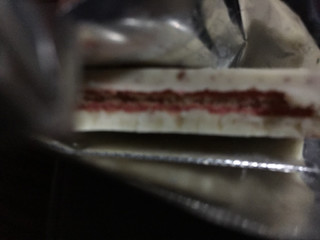 「ネスレ キットカット ミニ 凍らせておいしいストロベリーチーズケーキ味 袋13枚」のクチコミ画像 by kina子いもさん