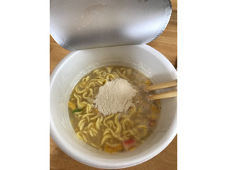 「エースコック スーパーカップ1.5倍 バニラ風味のクリーミーシーフード味ラーメン カップ116g」のクチコミ画像 by レビュアーさん