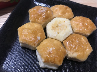 「ロッテ 発酵バター香るパイの実 アップルパイ 箱69g」のクチコミ画像 by SweetSilさん