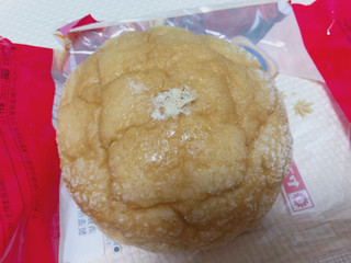 「ヤマザキ メープルホイップ入りメロンパン 袋1個」のクチコミ画像 by gggさん