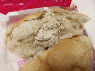 「ヤマザキ メープルホイップ入りメロンパン 袋1個」のクチコミ画像 by gggさん