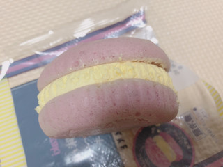 「ヤマザキ クリームを味わう安納芋クリームのスフレケーキ 袋1個」のクチコミ画像 by gggさん