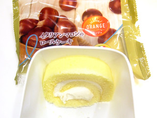 「オランジェ イタリアンマロンのロールケーキ 袋2個」のクチコミ画像 by 梅メジロさん
