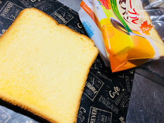 「フジパン メープル食パン 袋3枚」のクチコミ画像 by シナもンさん