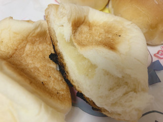 「ヤマザキ ペコちゃんのミルキーロールパン 袋4個」のクチコミ画像 by gggさん