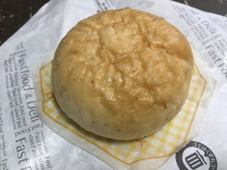 「ファミリーマート 焼きパオズ 包子クワトロチーズ」のクチコミ画像 by おむちゃんさん