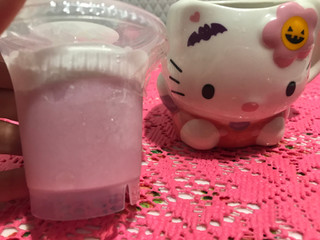 「ミニストップ MINISTOP CAFE ハロウィン ハローキティ いちごミルク＆ホイップ」のクチコミ画像 by SweetSilさん