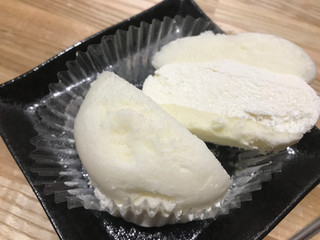 「ヤマザキ クリームを味わう生乳入りホイップクリームのスフレケーキ 袋1個」のクチコミ画像 by SweetSilさん