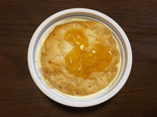「ローソン Uchi Cafe’ SWEETS アップルパイアイス」のクチコミ画像 by おむちゃんさん